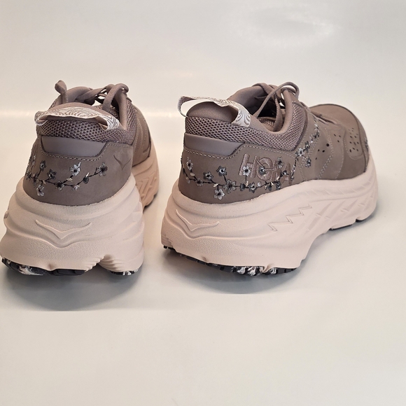 Hoka x Anthropologie Vibrant Bloom U Bondi L sneakers Embroidered    11.5 - Picture 12 of 14